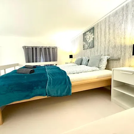 Detty Free Ac, Free Coffee, Next The Astoria, On The Famous Dohany Street Appartement Boedapest