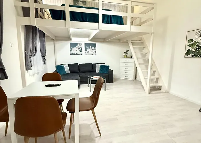Appartement Detty Free Ac, Free Coffee, Next The Astoria, On The Famous Dohany Street